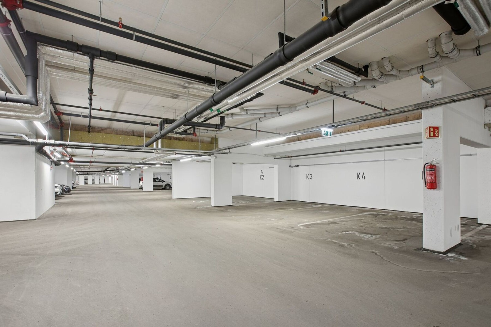 Det medfølger parkeringsplass i felles garasjeanlegg. Galleribilde