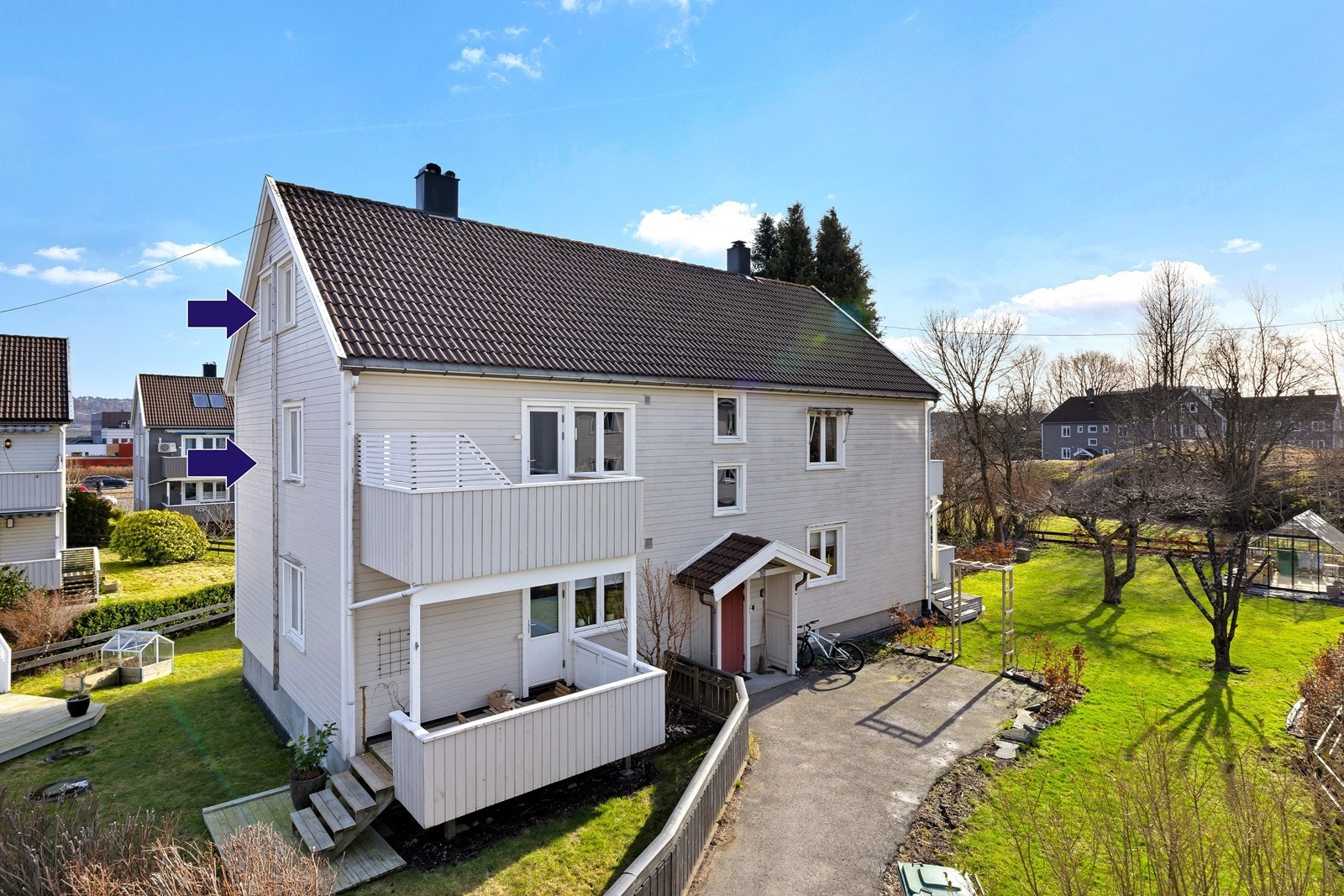 Leiligheten går over 2 etasjer (2. og 3. etg) Galleribilde