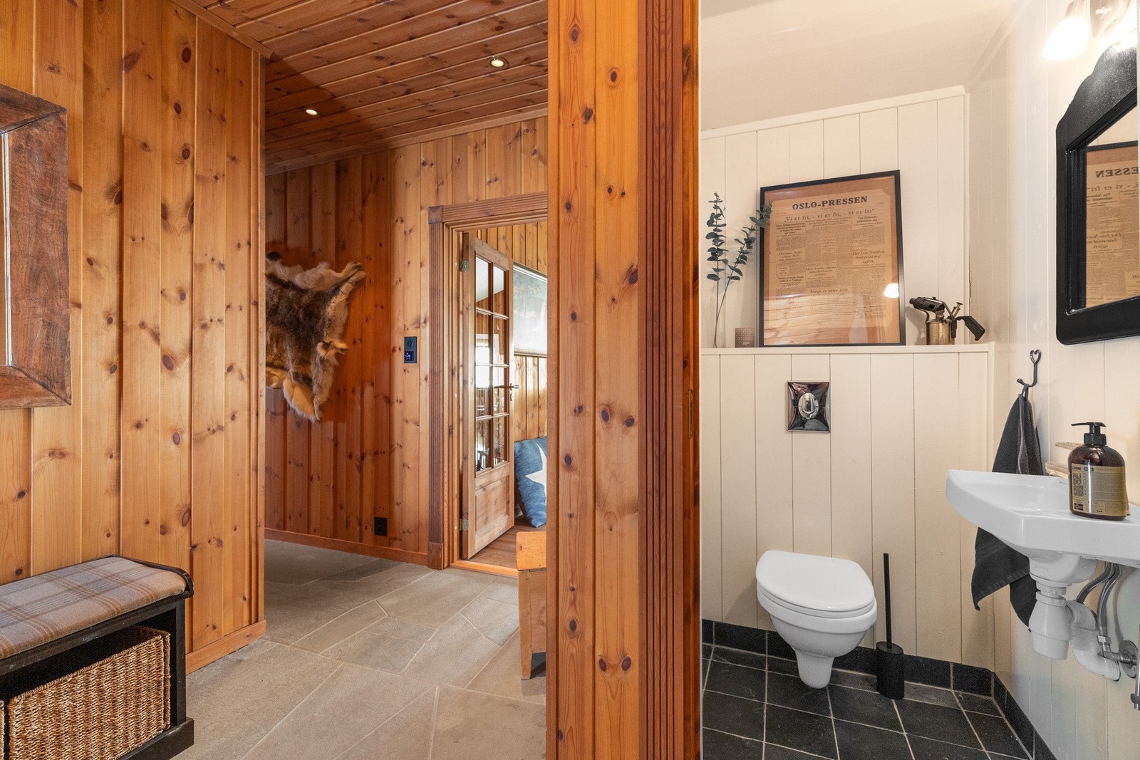 Ekstra toalettrom i første etasje Galleribilde