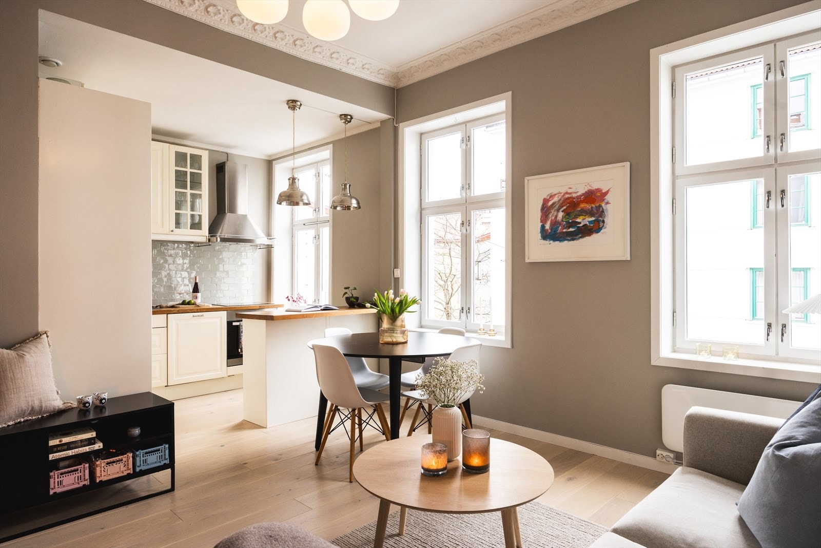 - Gulv er belagt med en-stavs parkett - Galleribilde