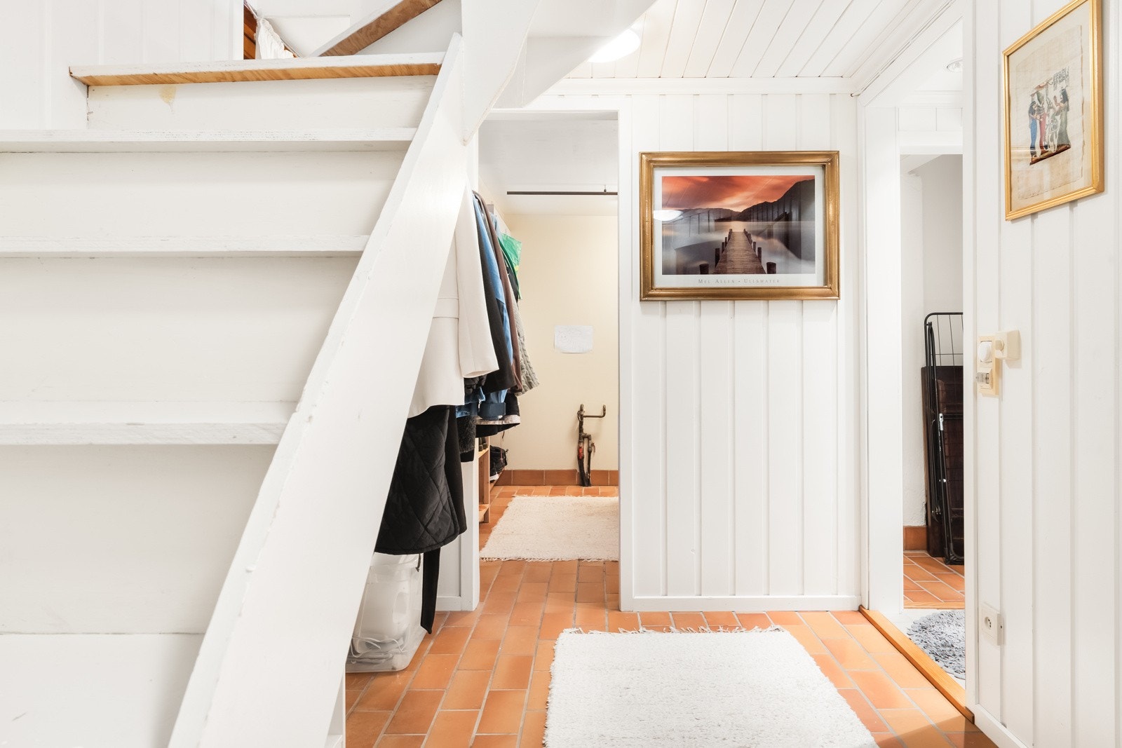 Vi beveger oss ned mot underetasjen. Galleribilde