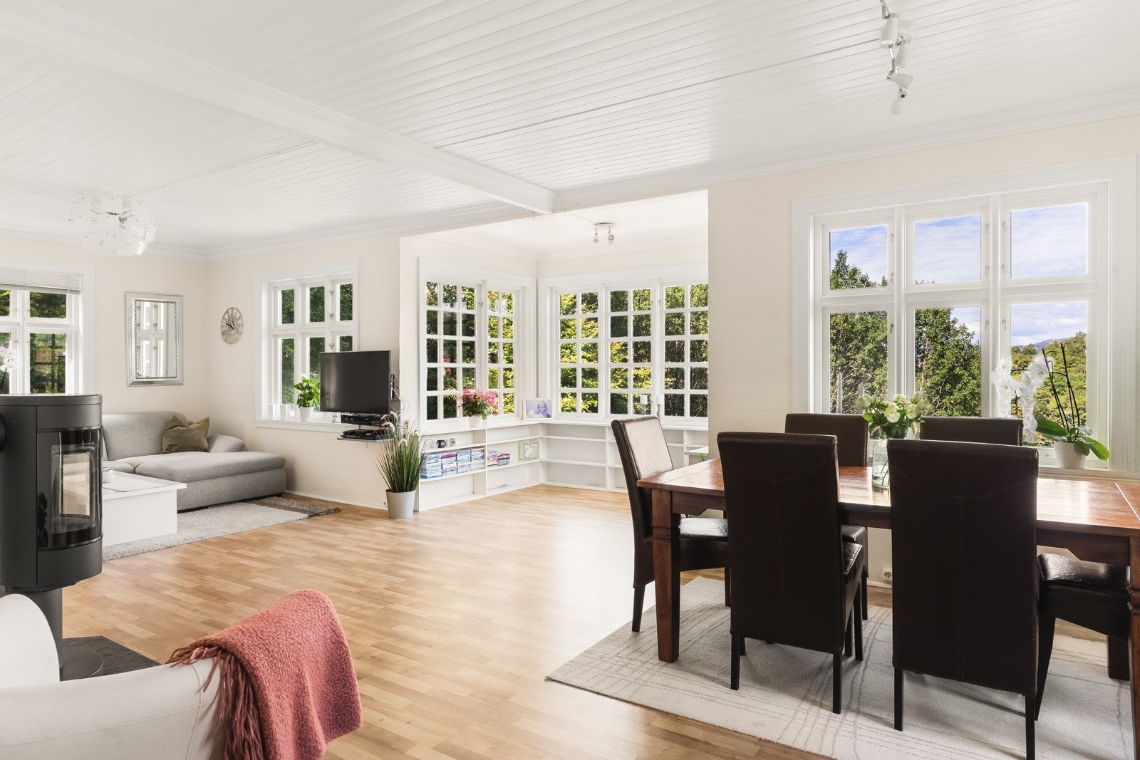 Velkommen inn i stuen. Galleribilde