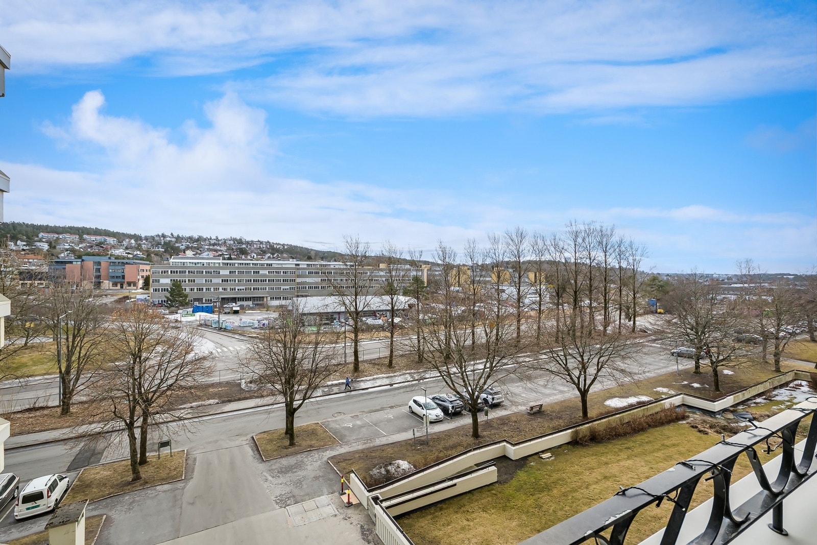Utsikt fra balkongen. Galleribilde
