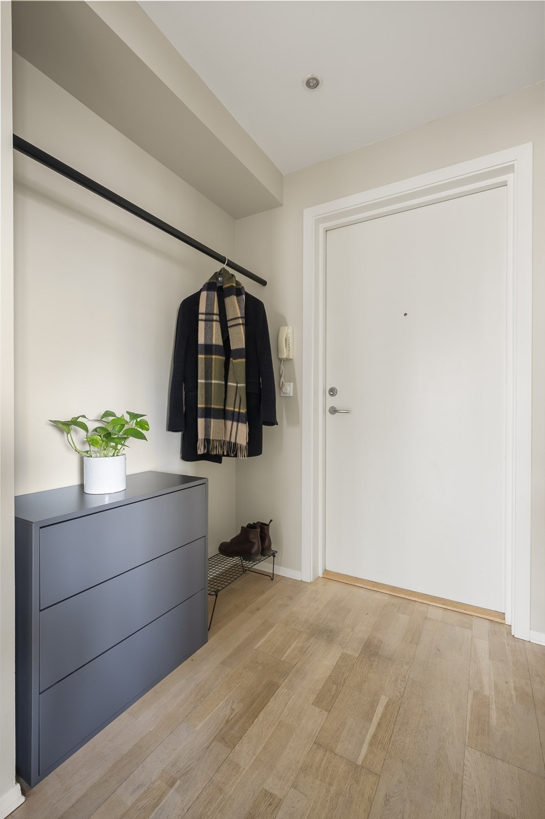 I tillegg disponerer leiligheten en kjellerbod på 5m² Galleribilde