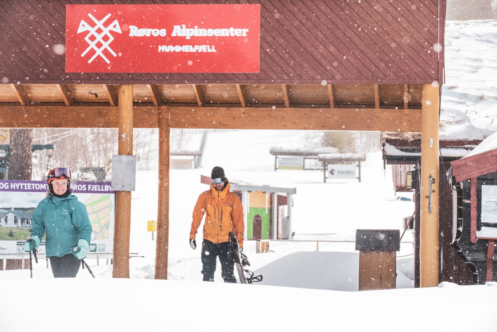 Røros Alpinsenter Hummelfjell. Fra hyttefeltet er det bare å ta på seg skiene utenfor hyttedøra! Galleribilde