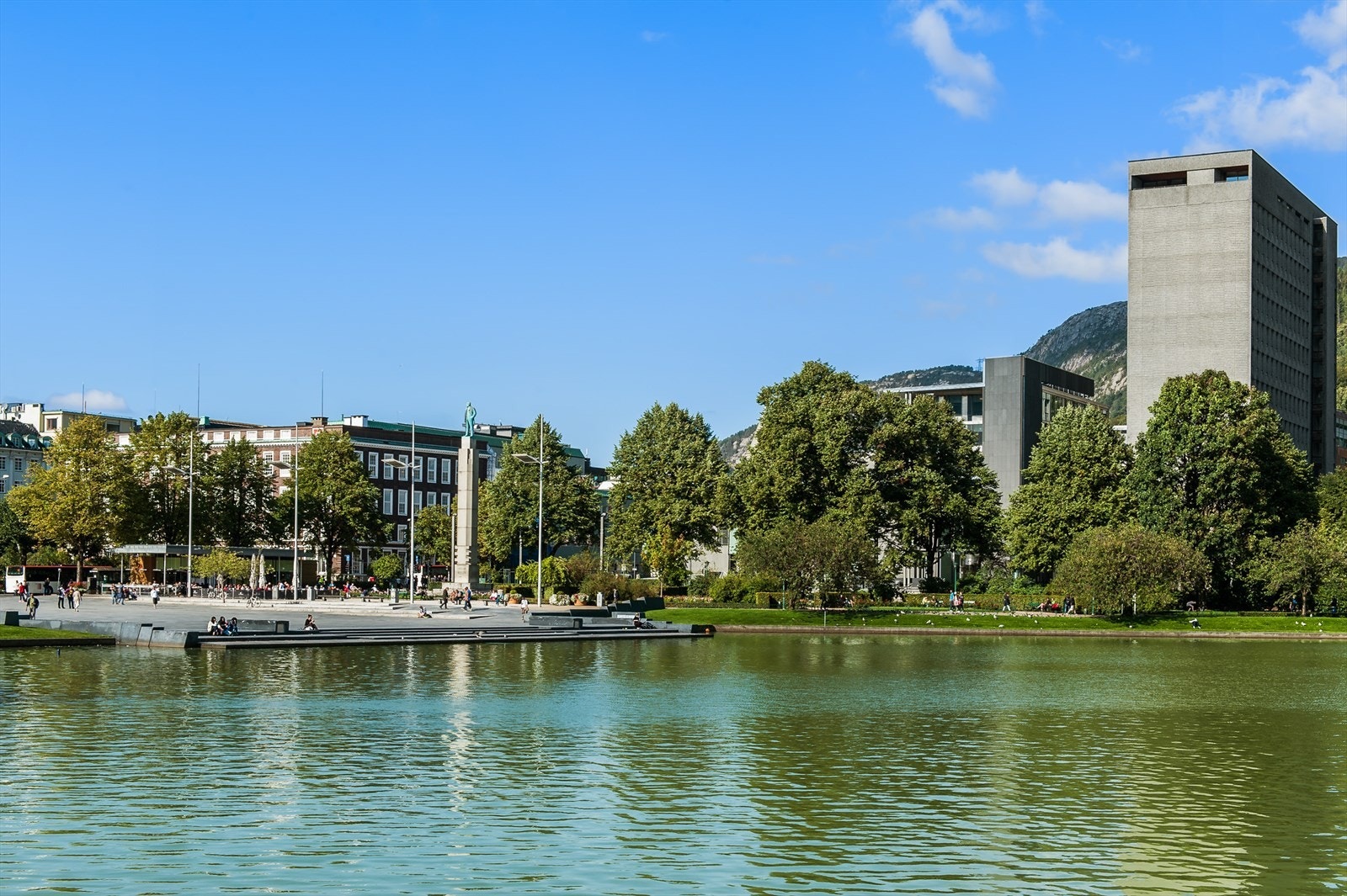 - Byparken Galleribilde