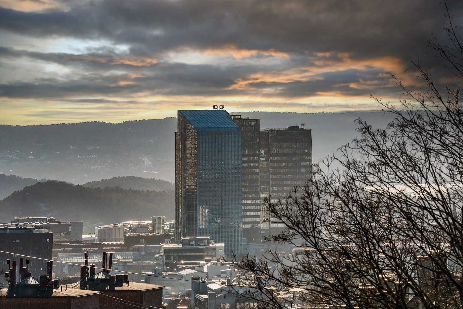 Her ser du Postgirobygget og rådhuset. Galleribilde