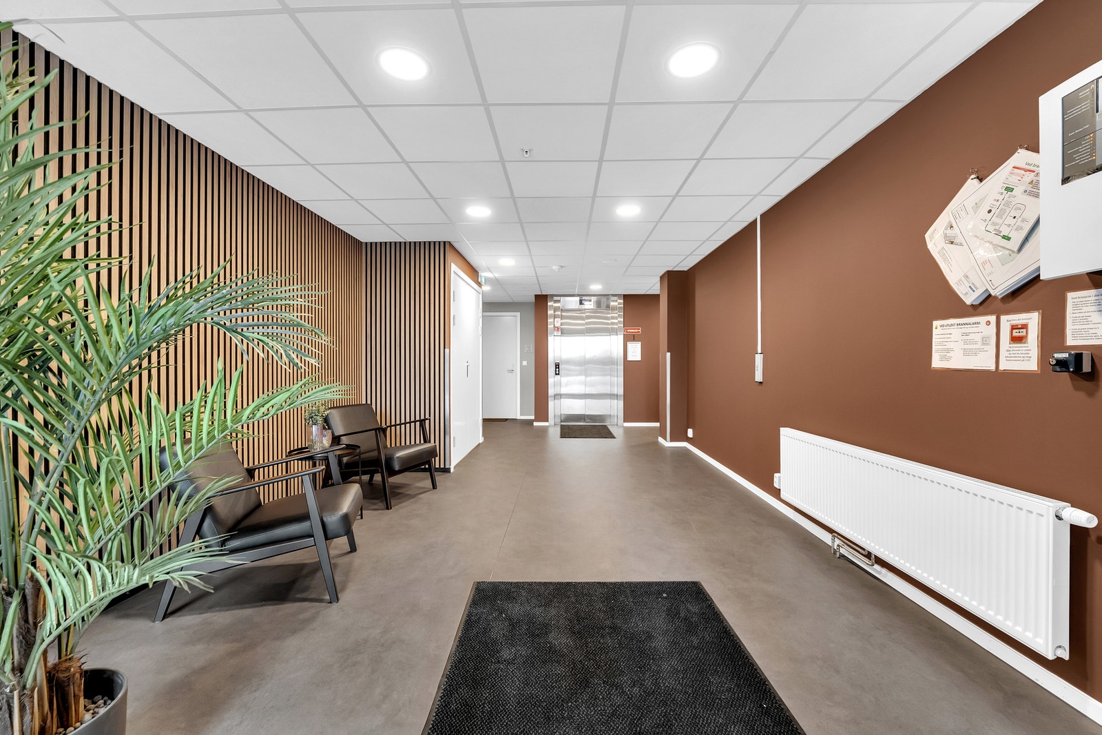 Felles inngangparti til leiligheten Galleribilde