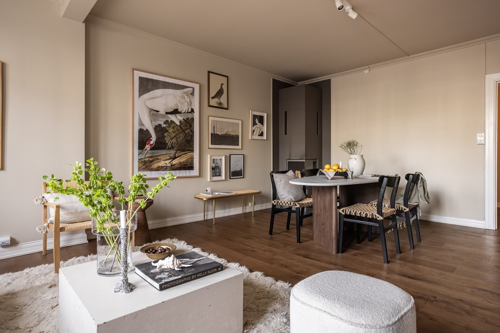 Takhøyden i stuen er på 2,64 m. Galleribilde