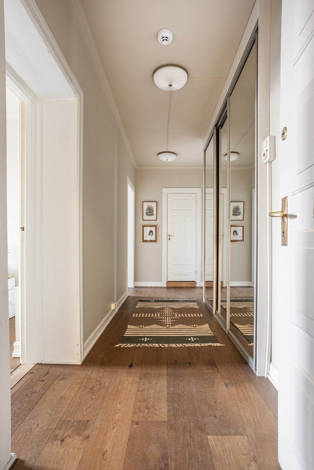 Vi håper å se deg på visning - velkommen! Galleribilde