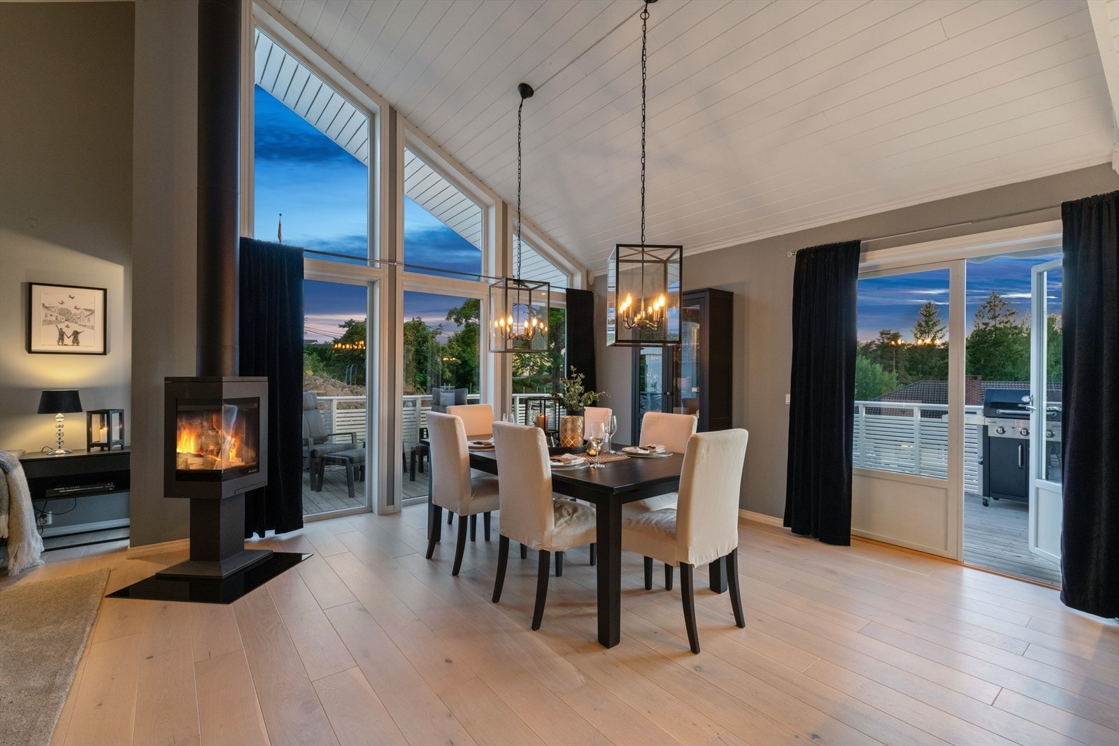 Særdeles god takhøyde. Galleribilde