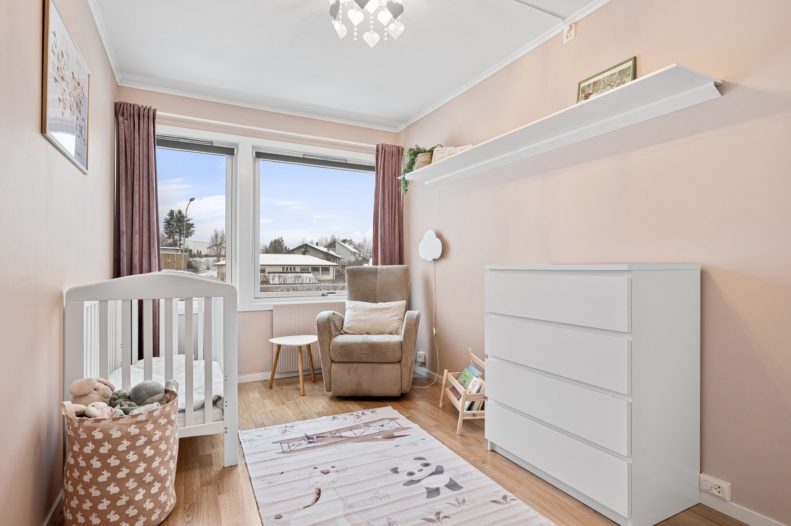 Soverom 2 på 10,3 kvm. Galleribilde