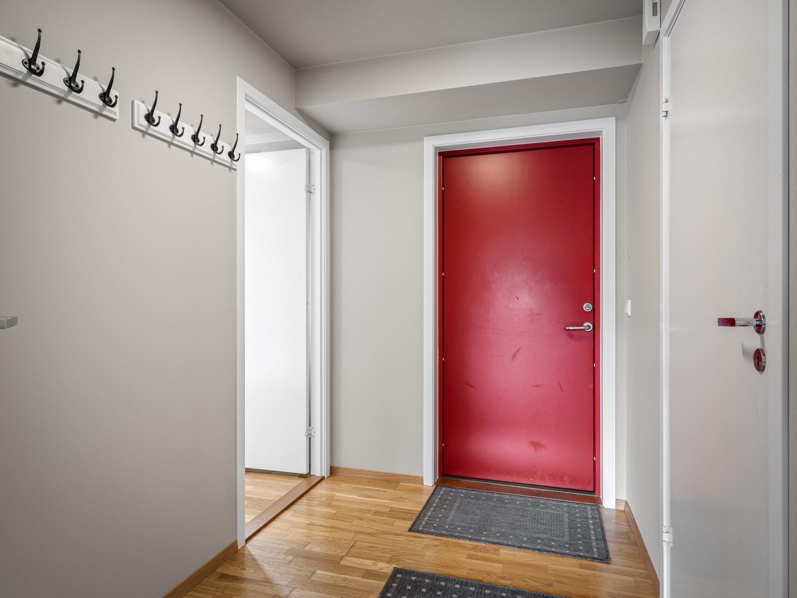 Lys og innbydende entré Galleribilde