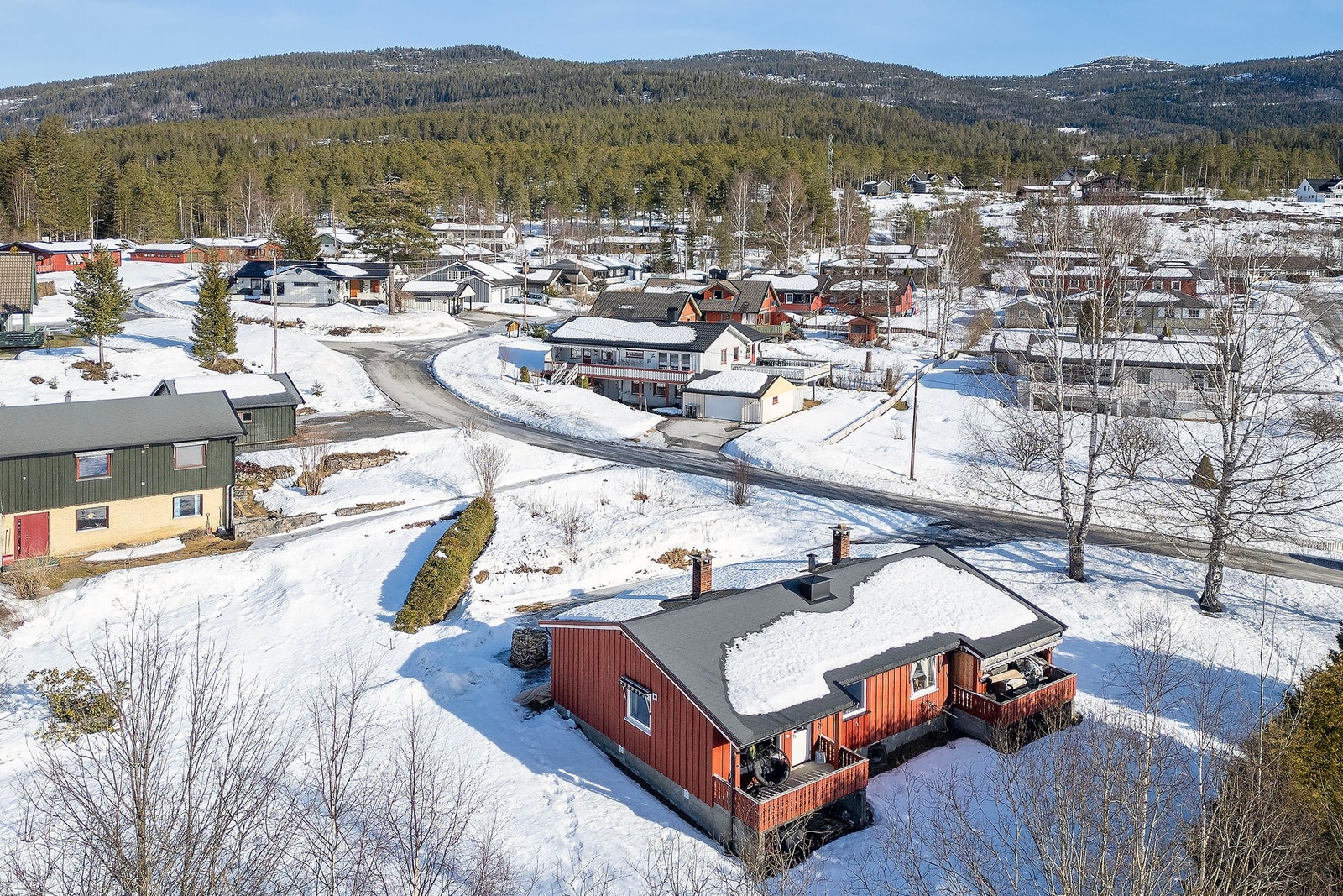 Privatmegleren Hallingdal v/ Morten Liavaag har gleden av å presentere Løytevegen 21 og 23! Galleribilde