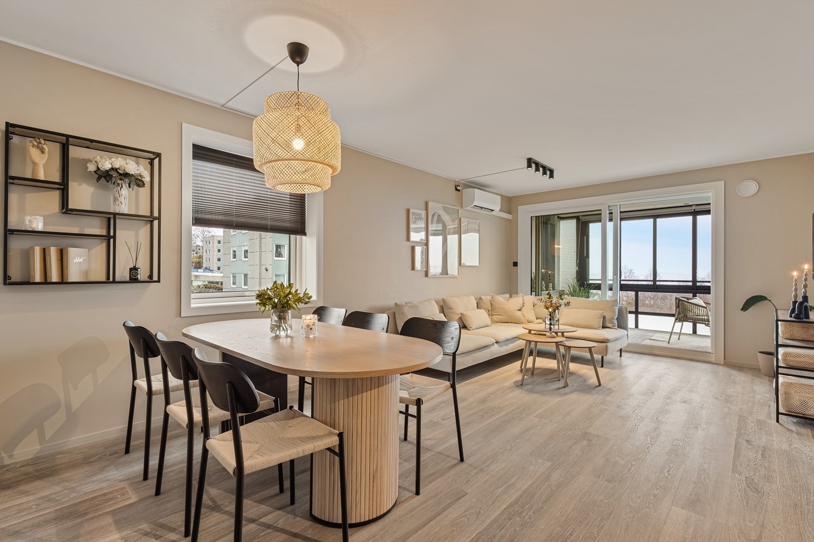 Leiligheten ligger fint til i byggets 3. etasje Galleribilde