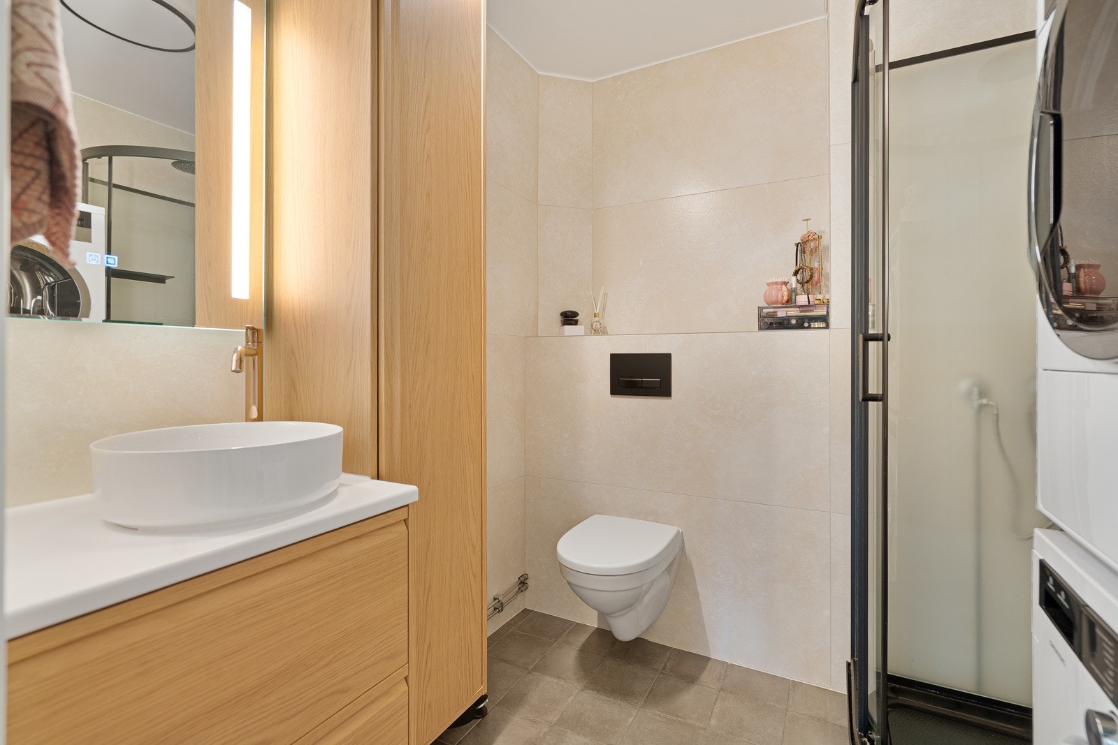 2024 ble badet oppgradert, og resultatet er stilrent med en moderne finish. Galleribilde