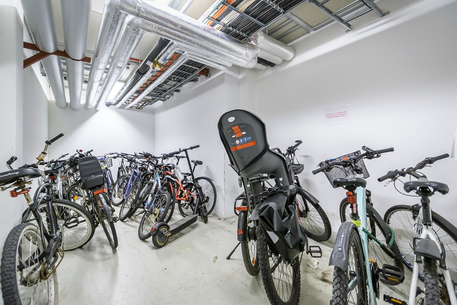 Sykkelbod i fellesareal Galleribilde