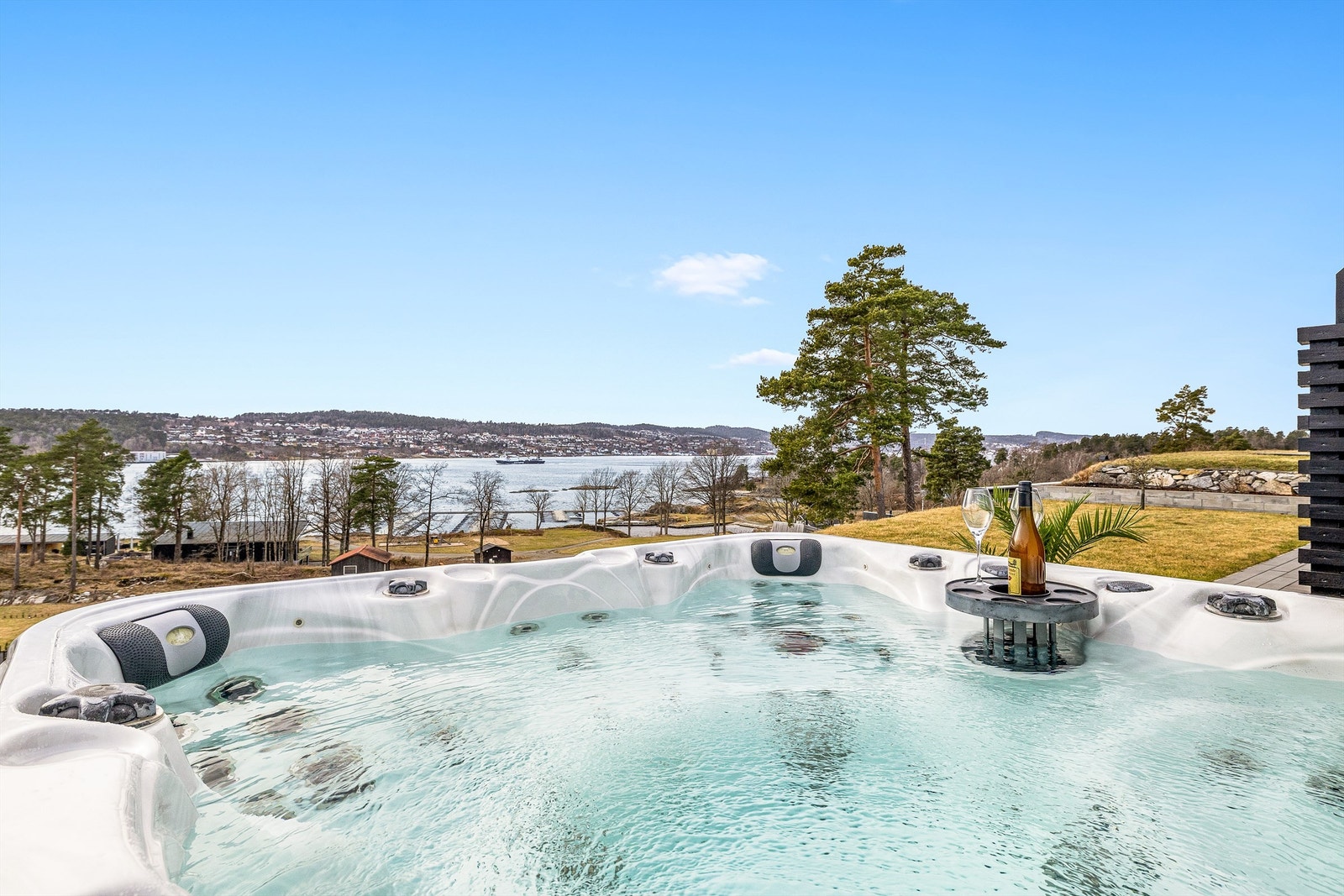 UTSIKTEN er upåklagelig. Galleribilde