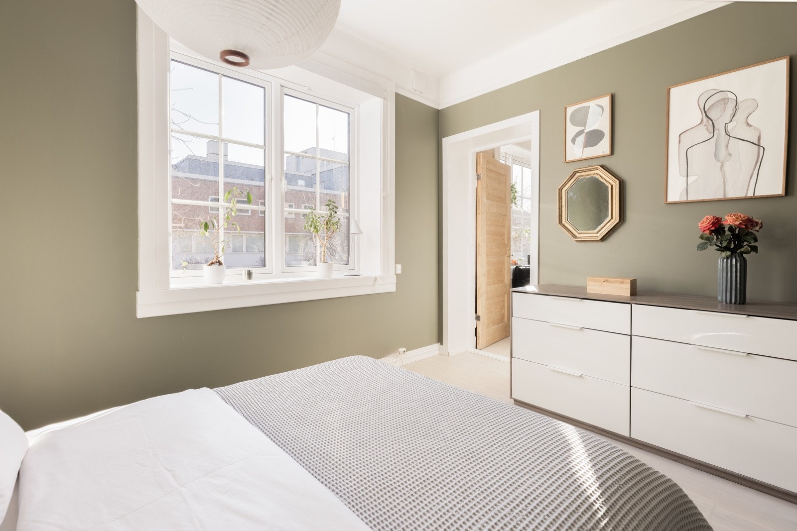 Hovedsoverommet er holdt i delikate farger som gir en god atmosfære. Galleribilde