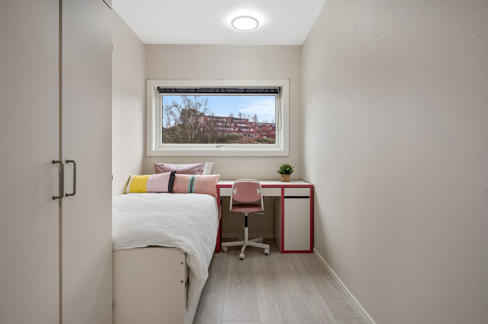 - Soverommet måler 6,7 m² - Galleribilde