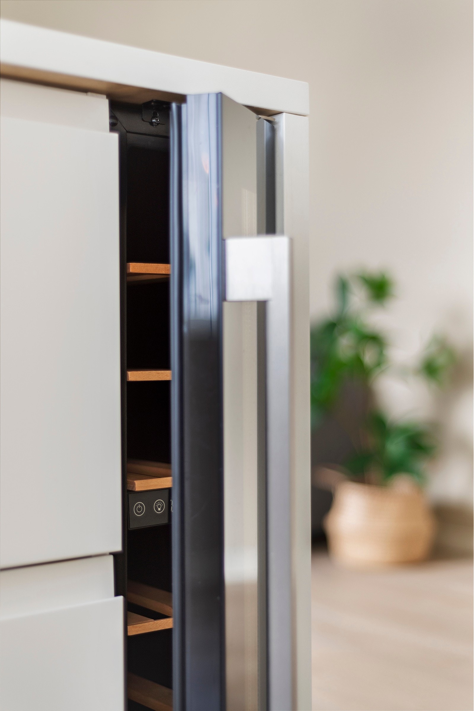 Hvitevarene er integrert, og følger selvsagt med i handelen. Galleribilde