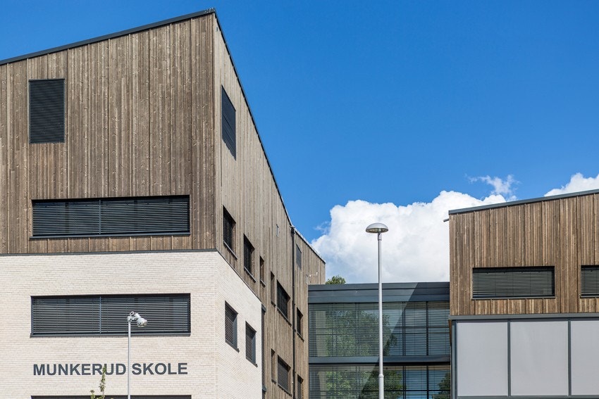 Tilhørighet til populære Munkerud barneskole. Galleribilde