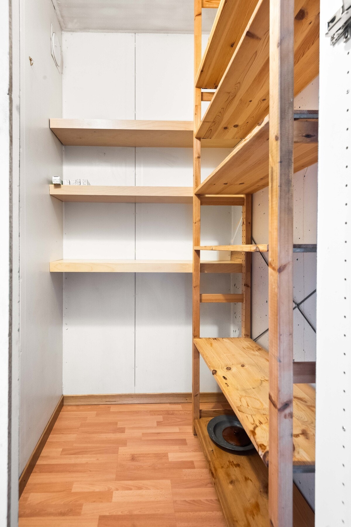 Innvendig bod Galleribilde