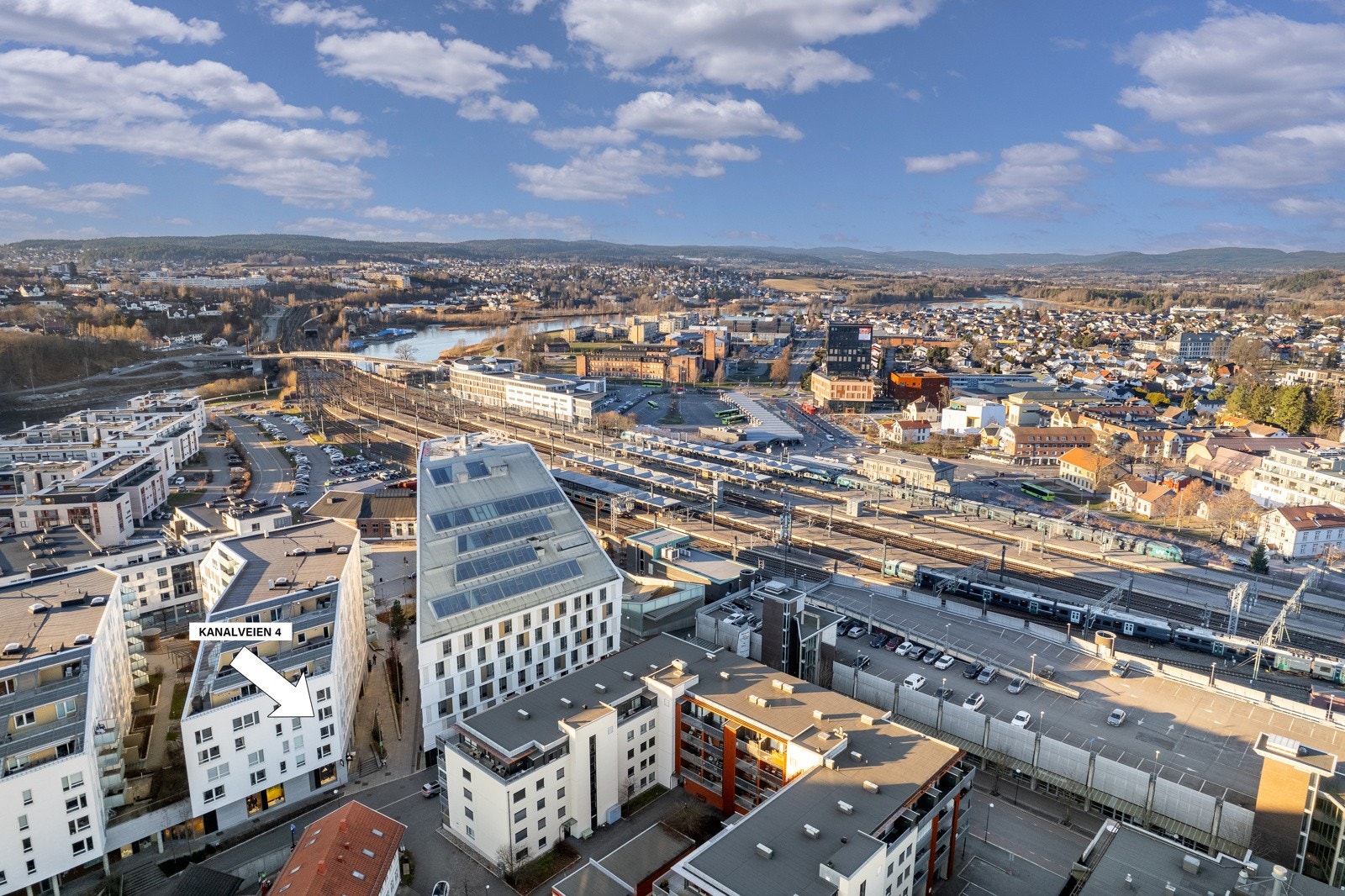 Dronebilde over nærområdet. Galleribilde
