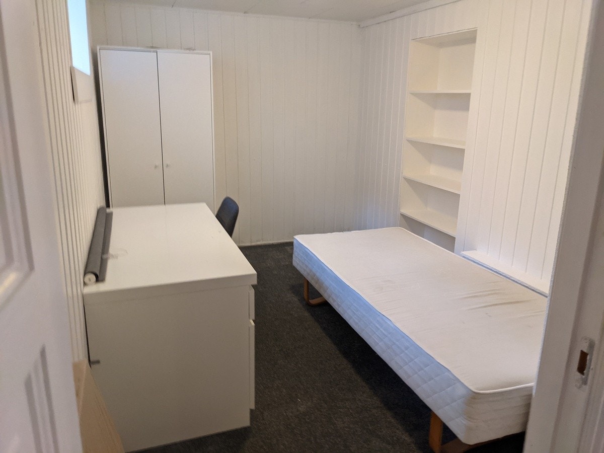 Hybel E (Kjeller). Galleribilde