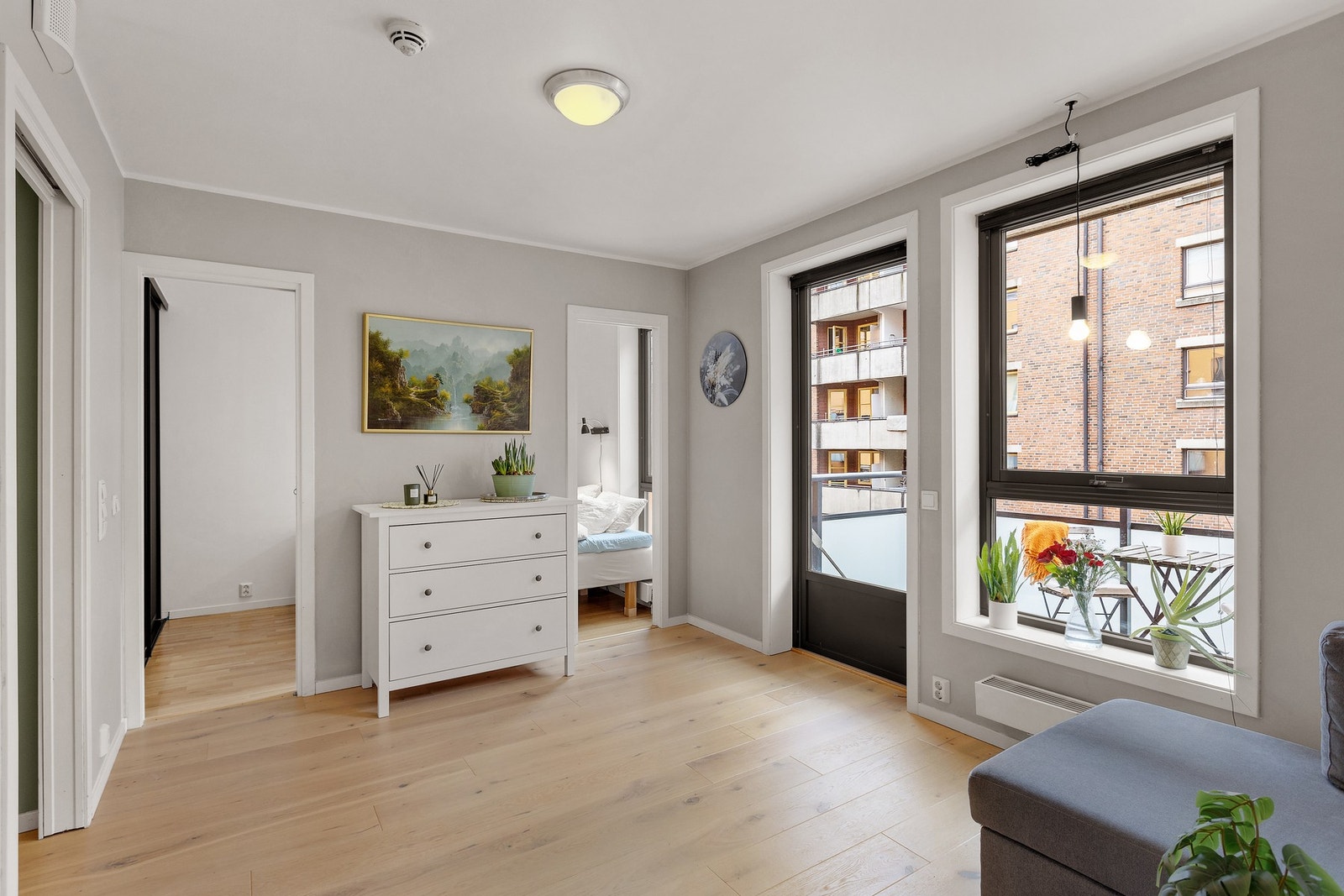 Leiligheten er utstyrt med parkett. Galleribilde