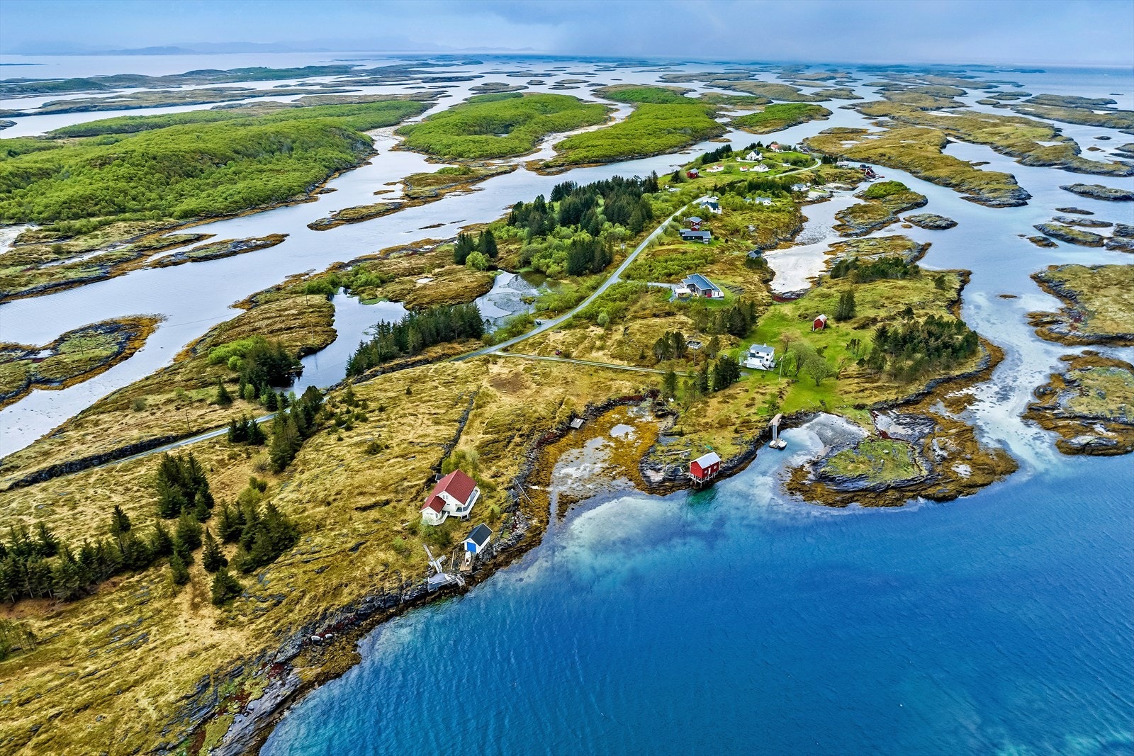 Kjøper har veirett fra parkeringsplassen til hyttetomt. Galleribilde