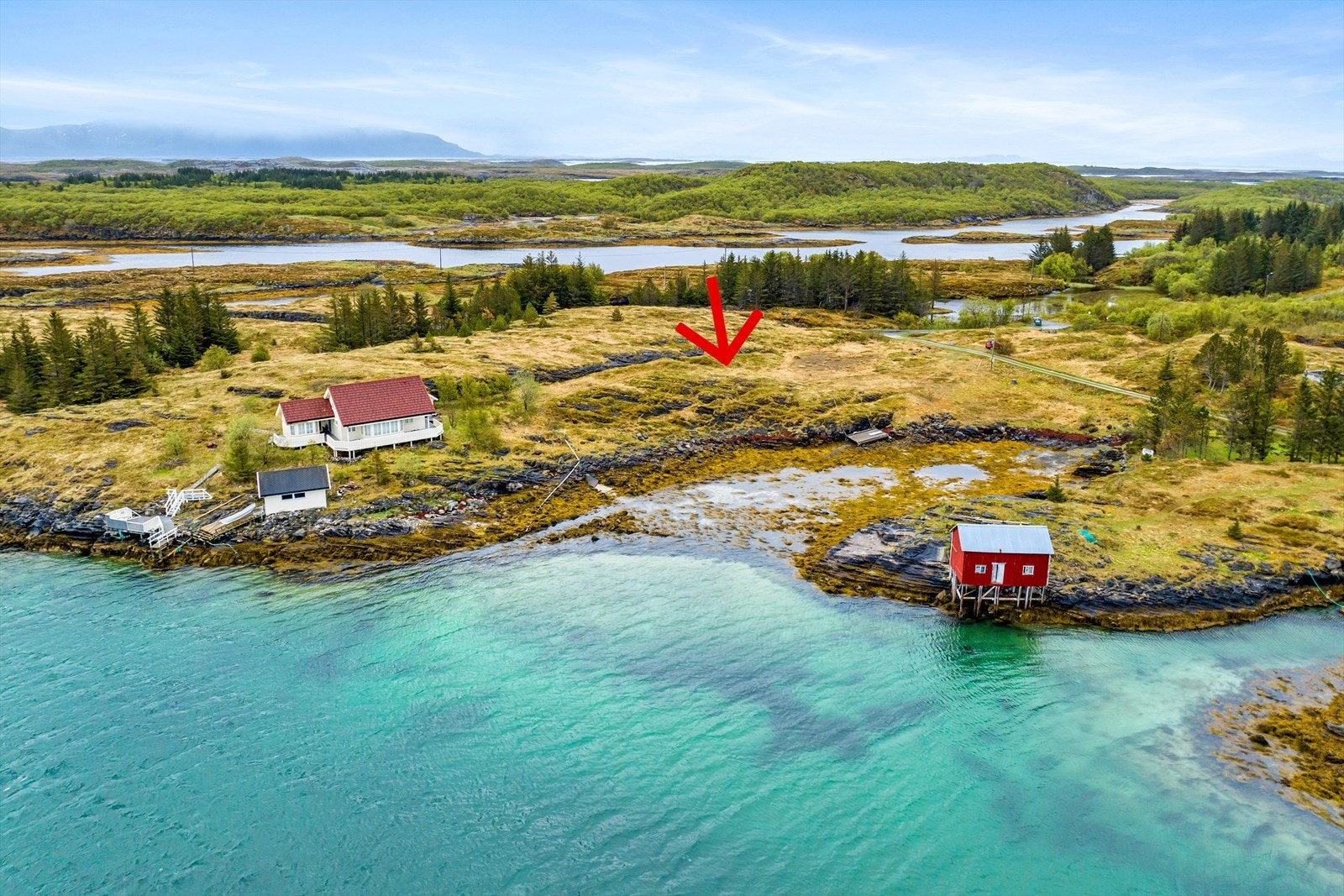 Eiendommen er regulert til fritidsbebyggelse iht. "Kommunedelplan Sleneset". Galleribilde