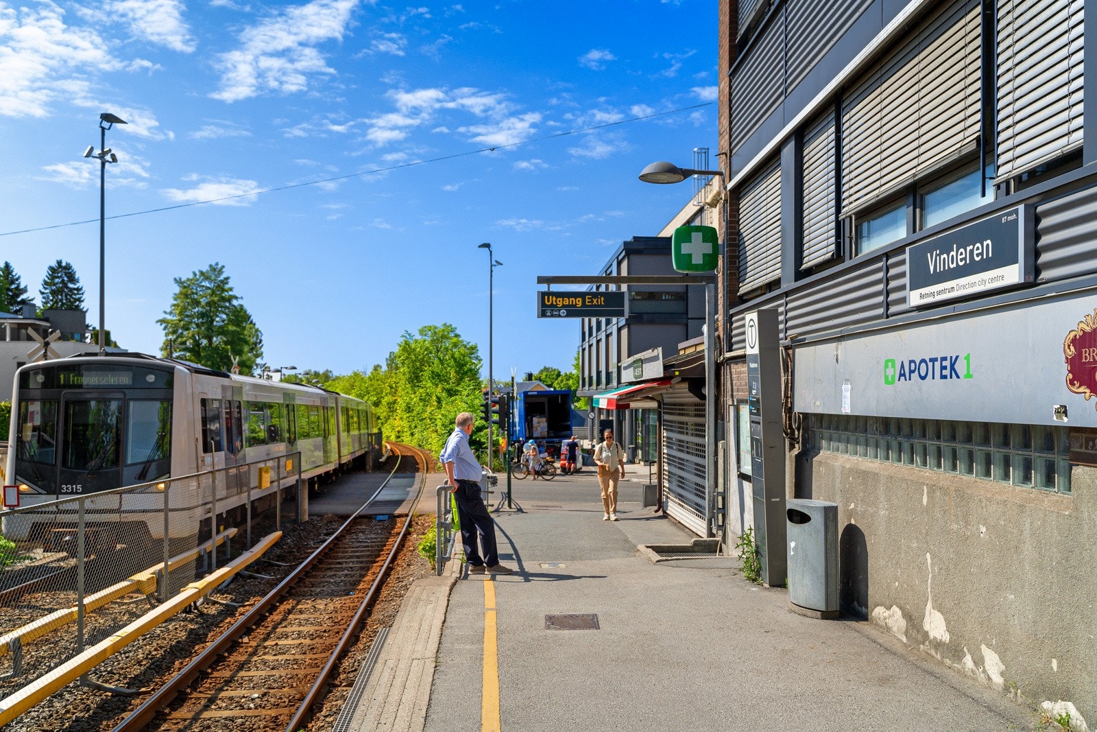 Vinderen T-Bane. Galleribilde