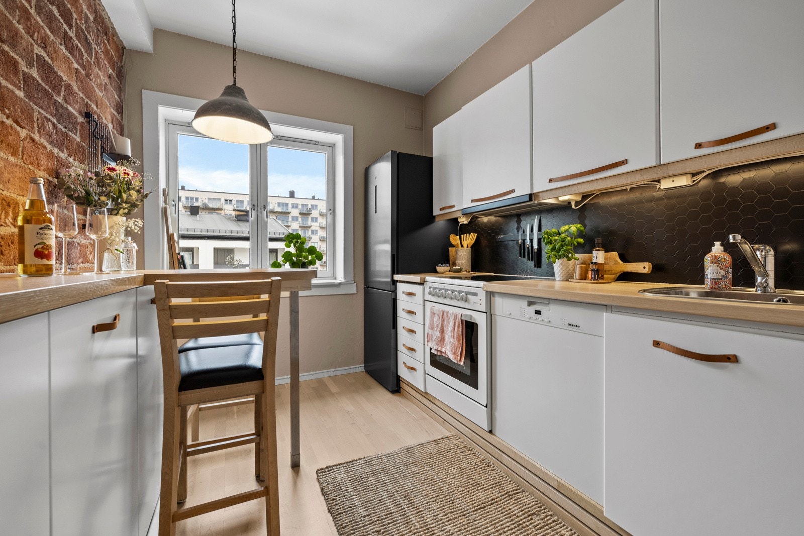 Separat pent kjøkken Galleribilde