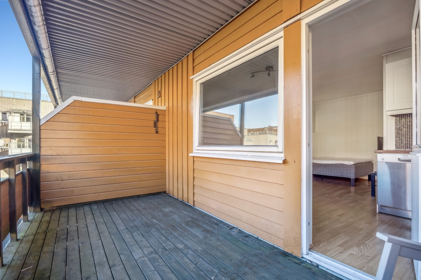 Balkongen gir ekstra plass til å slappe av og nyte friskluft! Galleribilde