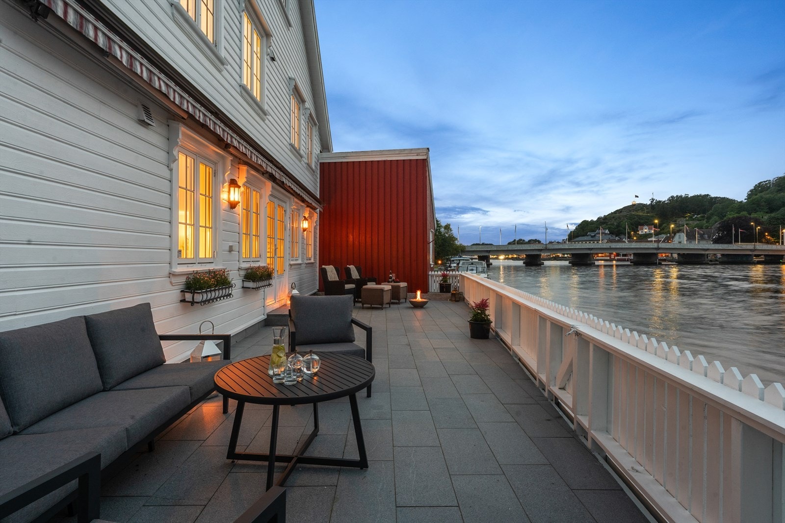 Vi tar turen inn igjen i boligen for en titt Galleribilde