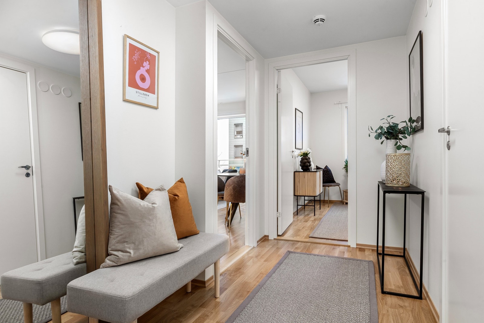 Entré: Velkommen inn! Galleribilde