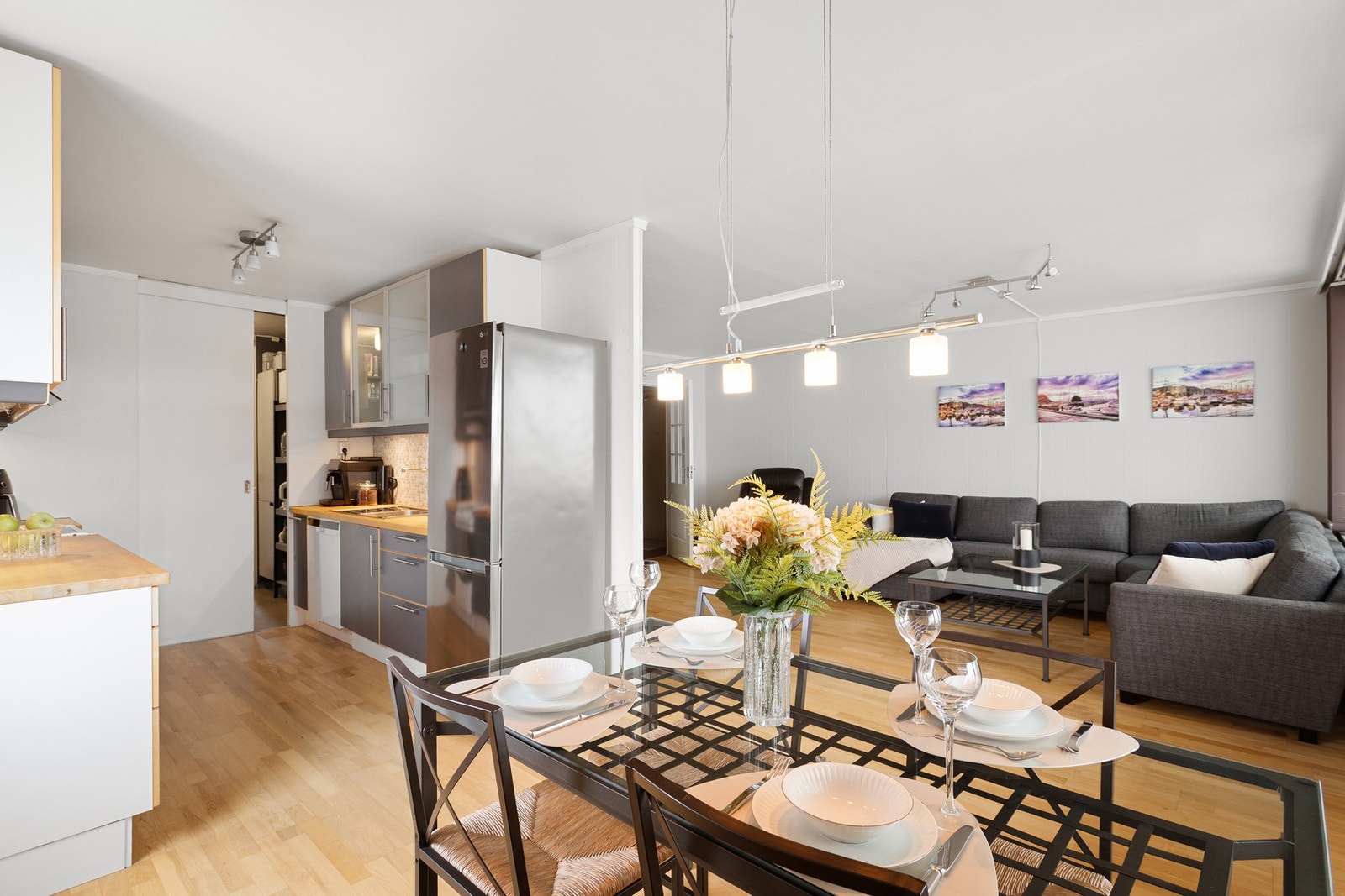 EiendomsMegler 1 ved Anders Keiseraas har gleden av å presentere Saupstadringen 61 C. Galleribilde