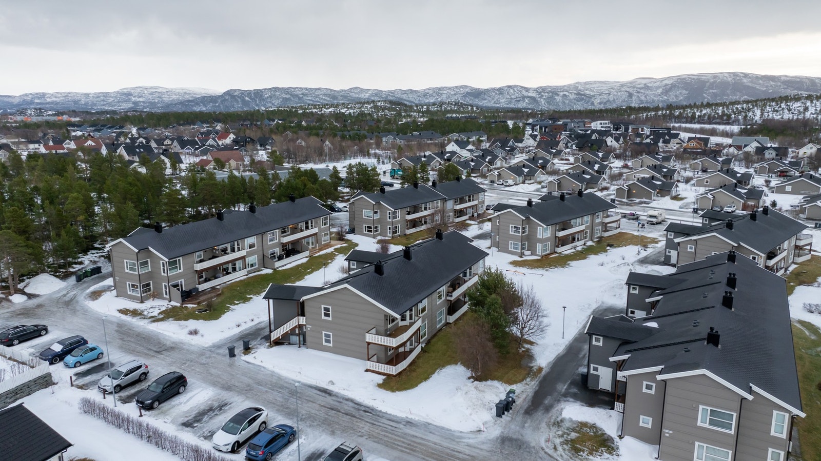 Leilighet beliggende i byggets 2. etasje. Galleribilde