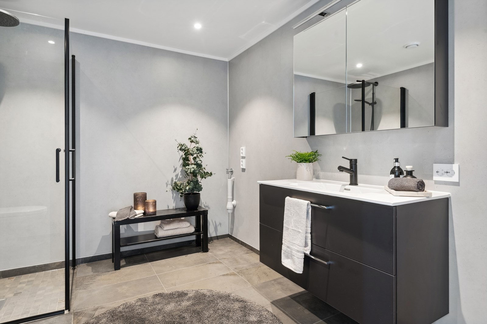 Delikat bad/vask Galleribilde