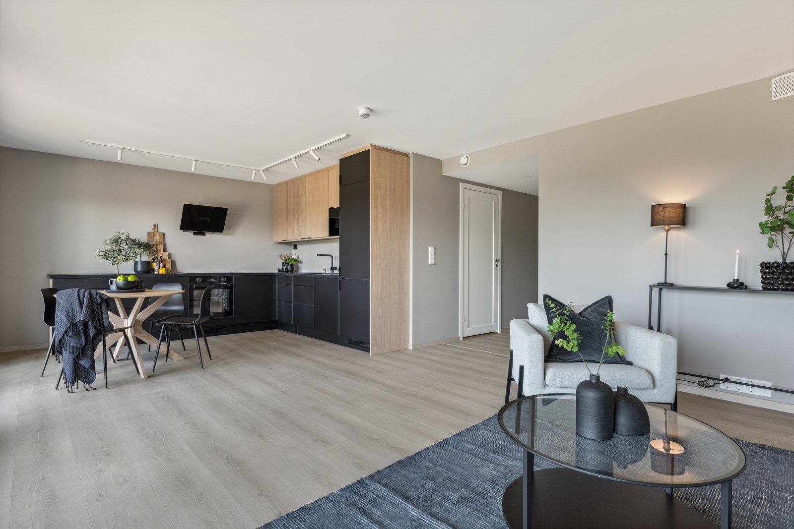 Leiligheten er strøken og innflyttingsklar! Galleribilde