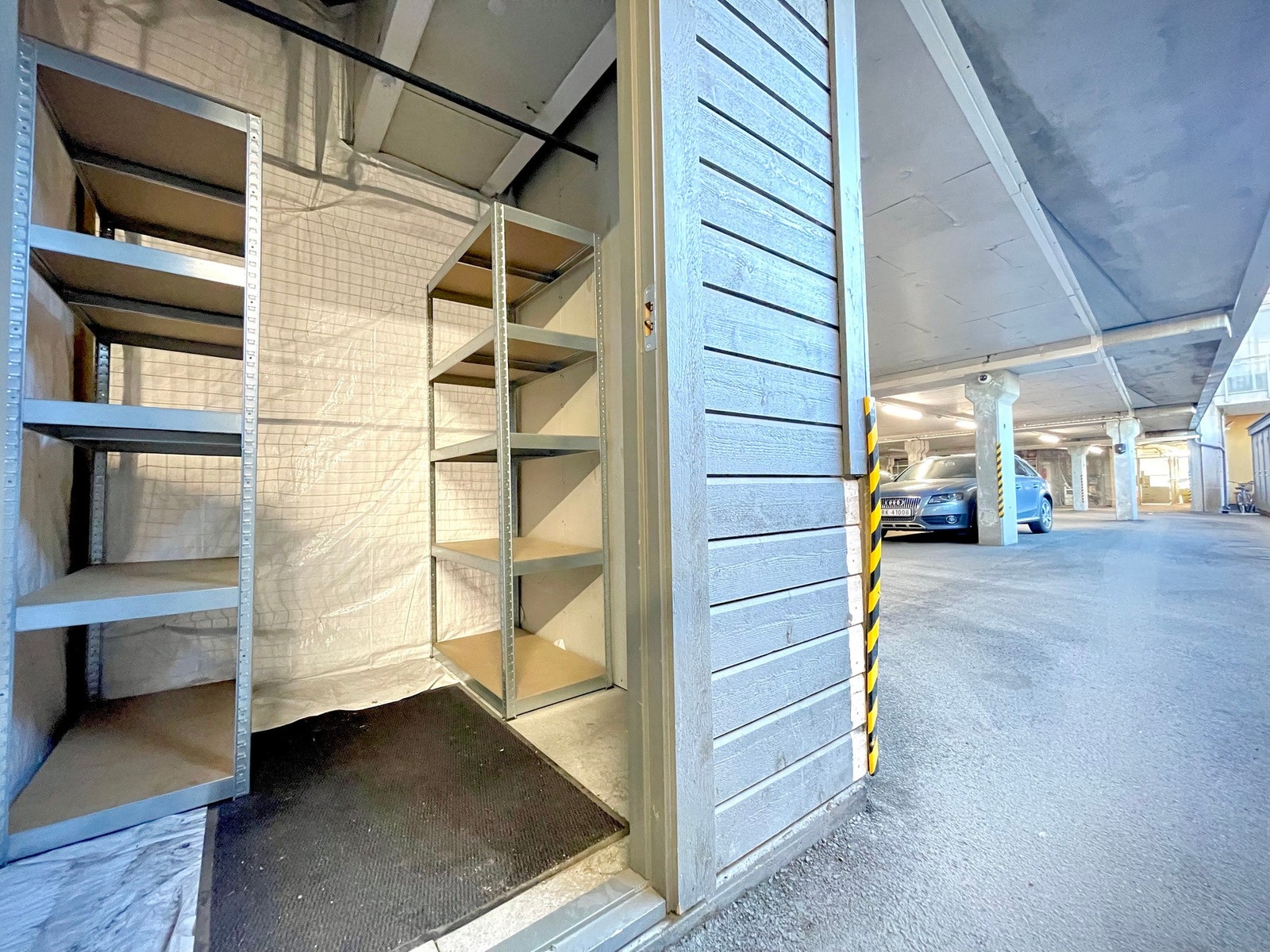 Det medfølger én bod i felles kjeller på ca. 3 kvm Galleribilde