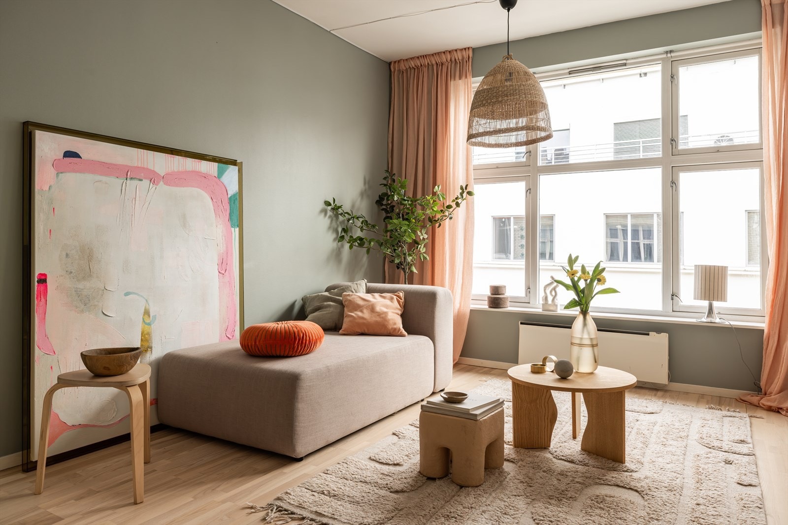 Leiligheten har en meget god planløsning og gjennomgående god standard. Galleribilde