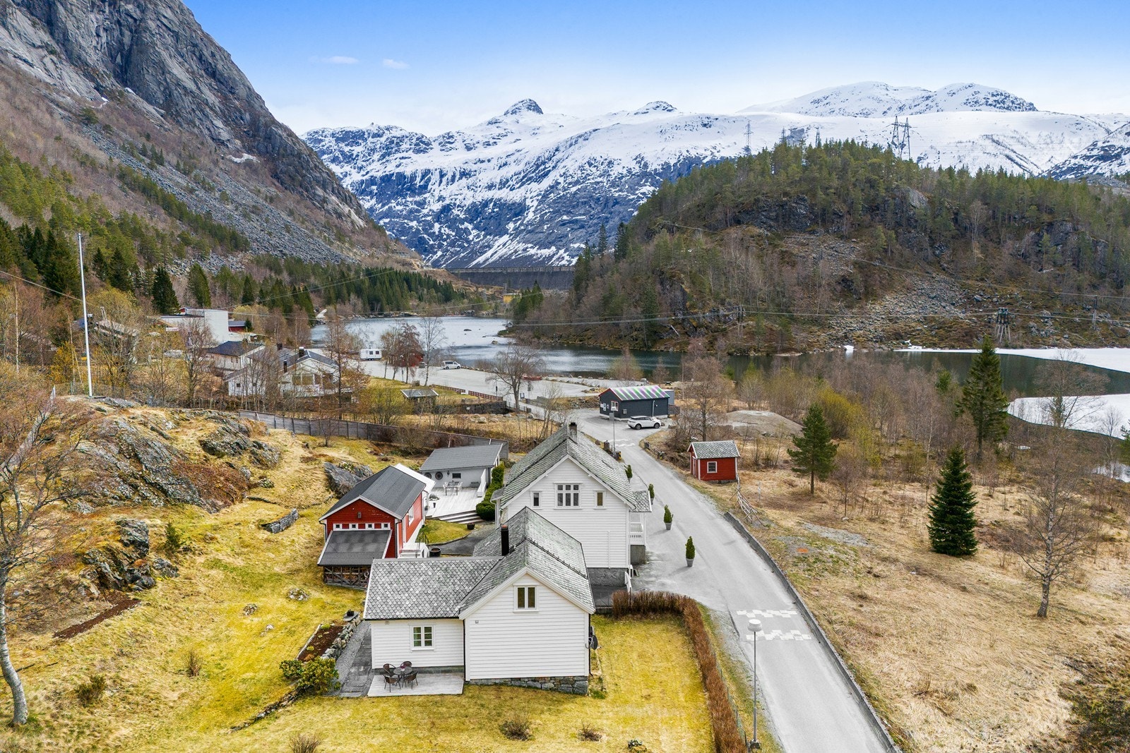 Velkommen til Skjeggedal 2 og 3! Presentert av Nordvik Hardanger! Galleribilde
