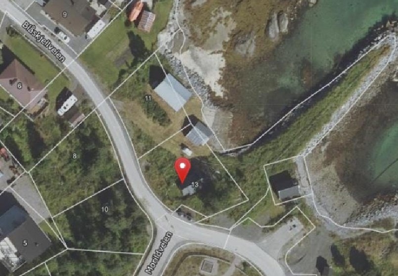 Kart med tomtegrenser. Tomta har en størrelse på ca. 597,2m2. Galleribilde