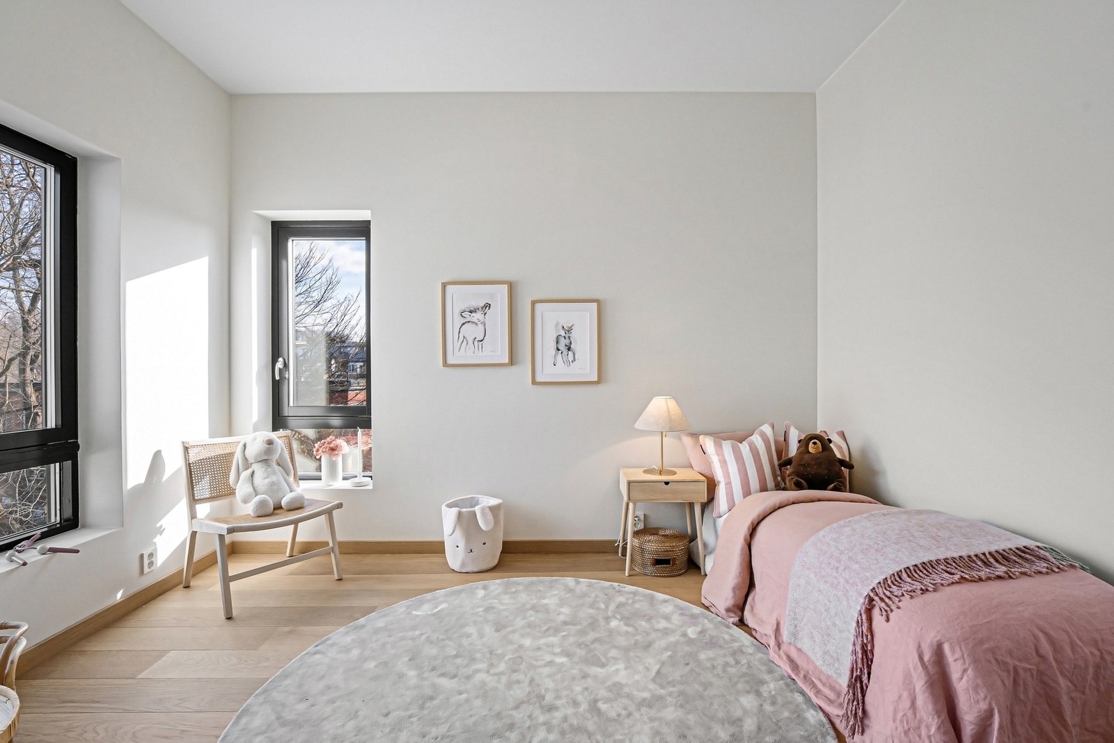 Soverom 3 av god størrelse med plass til nødvendig innredning Galleribilde