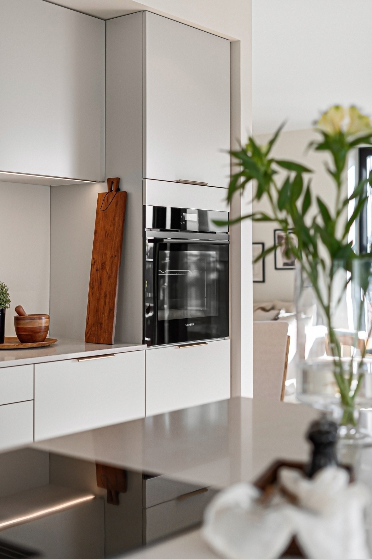 Kjøkkenet er utstyrt med topp moderne hvitevarer som gjør matlagingen til en lek. Galleribilde