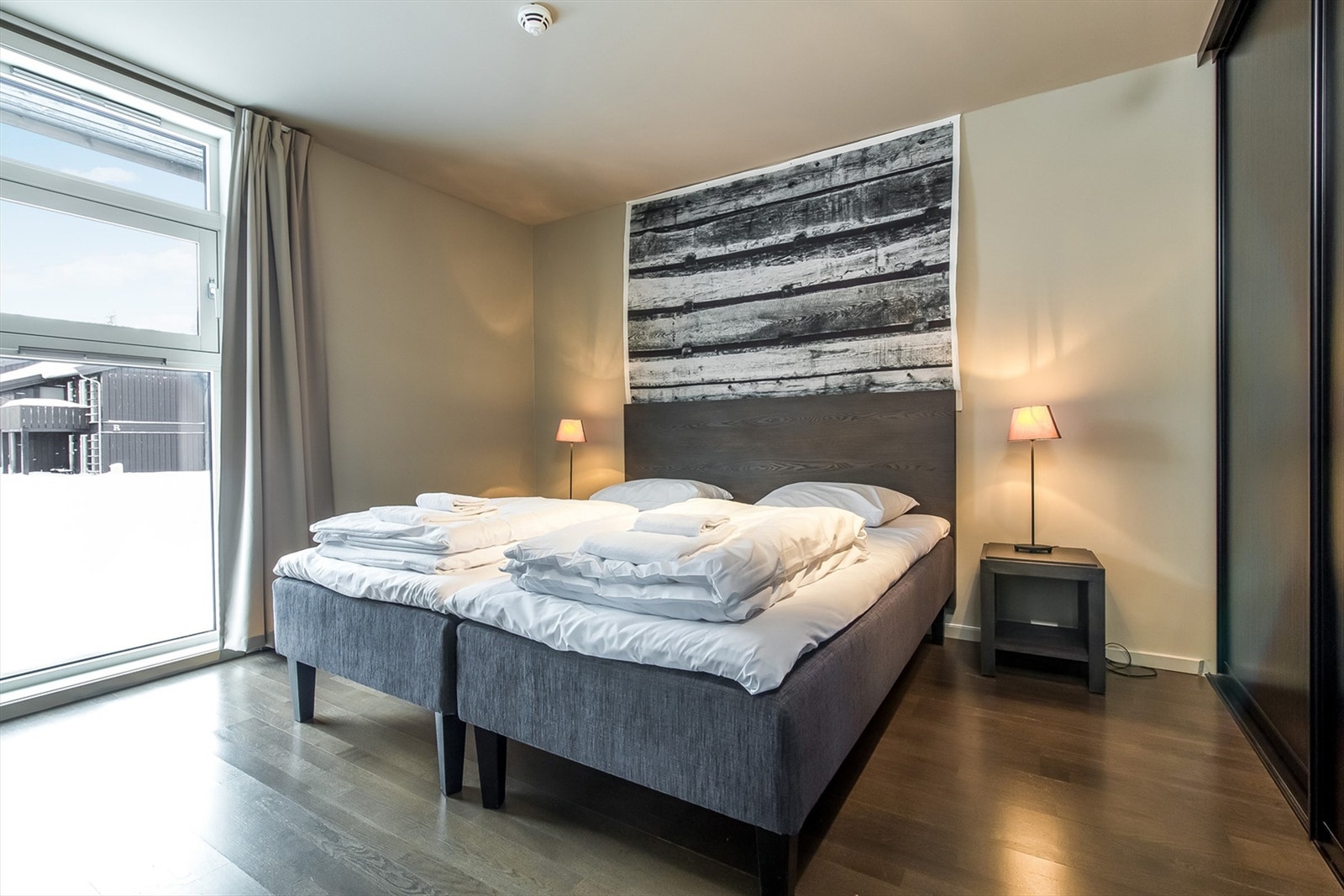 Illustrasjonsfoto. Leiligheten har 3 gode soverom med totalt 8 sengeplasser. Galleribilde