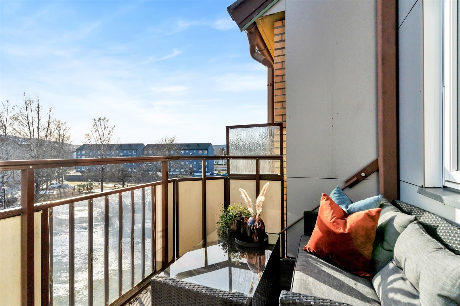 Den fantastiske utsikten gir masse å kikke på utover dag og kveld. Galleribilde