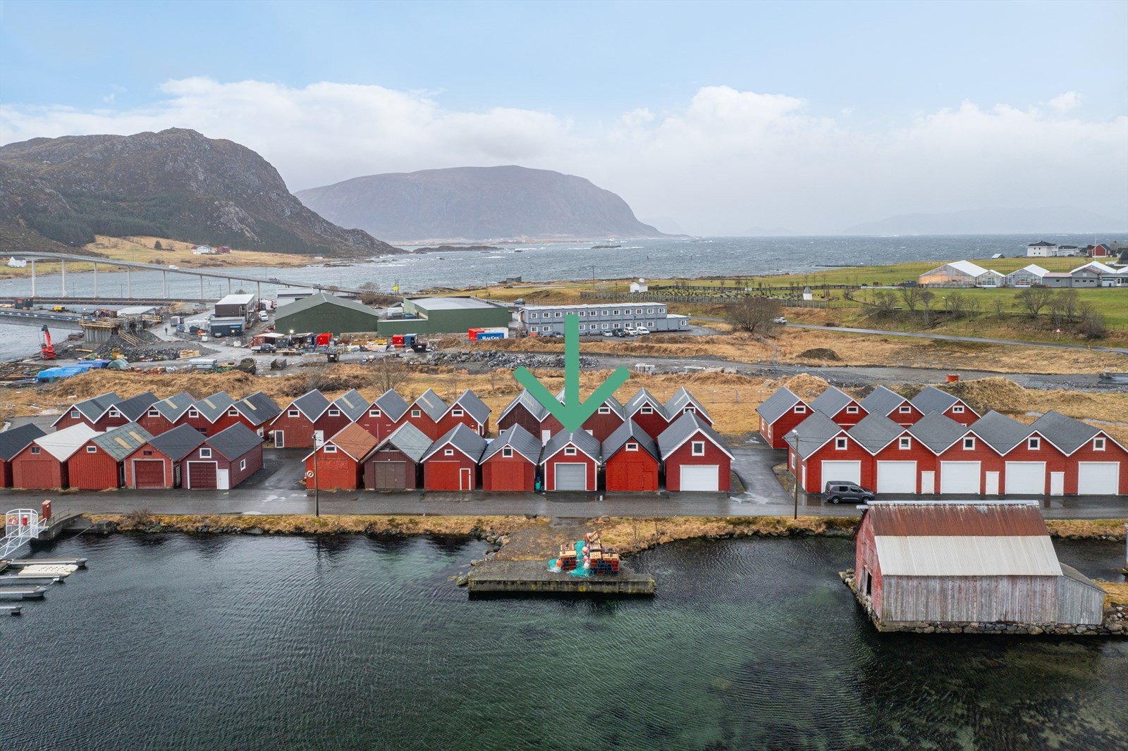 Beliggende i fremre rekke med enkel tilkomst Galleribilde